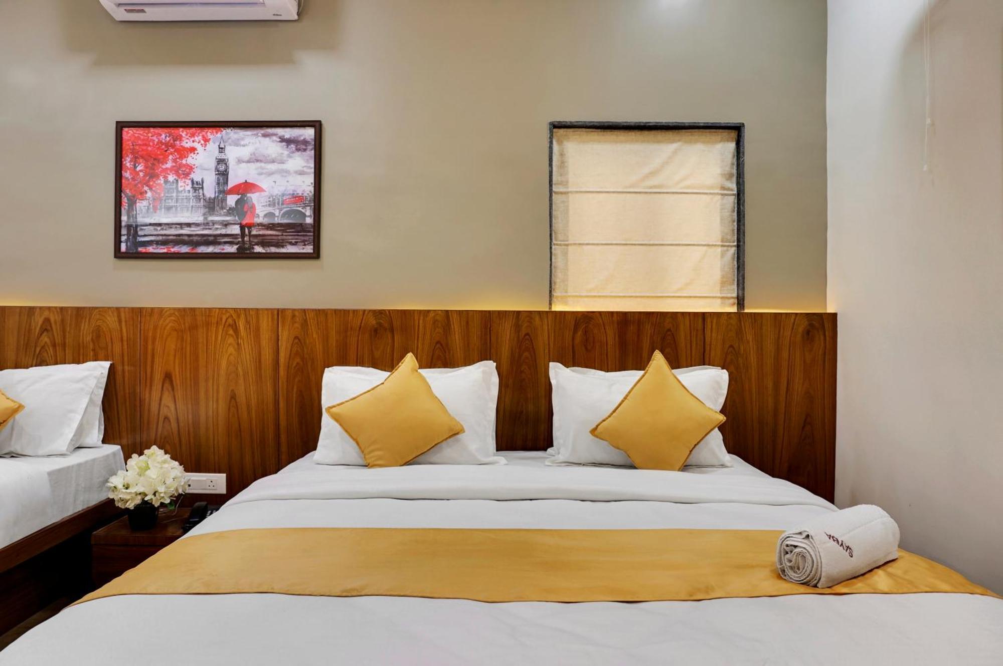 Hotel Sayba Executive Pune Luaran gambar
